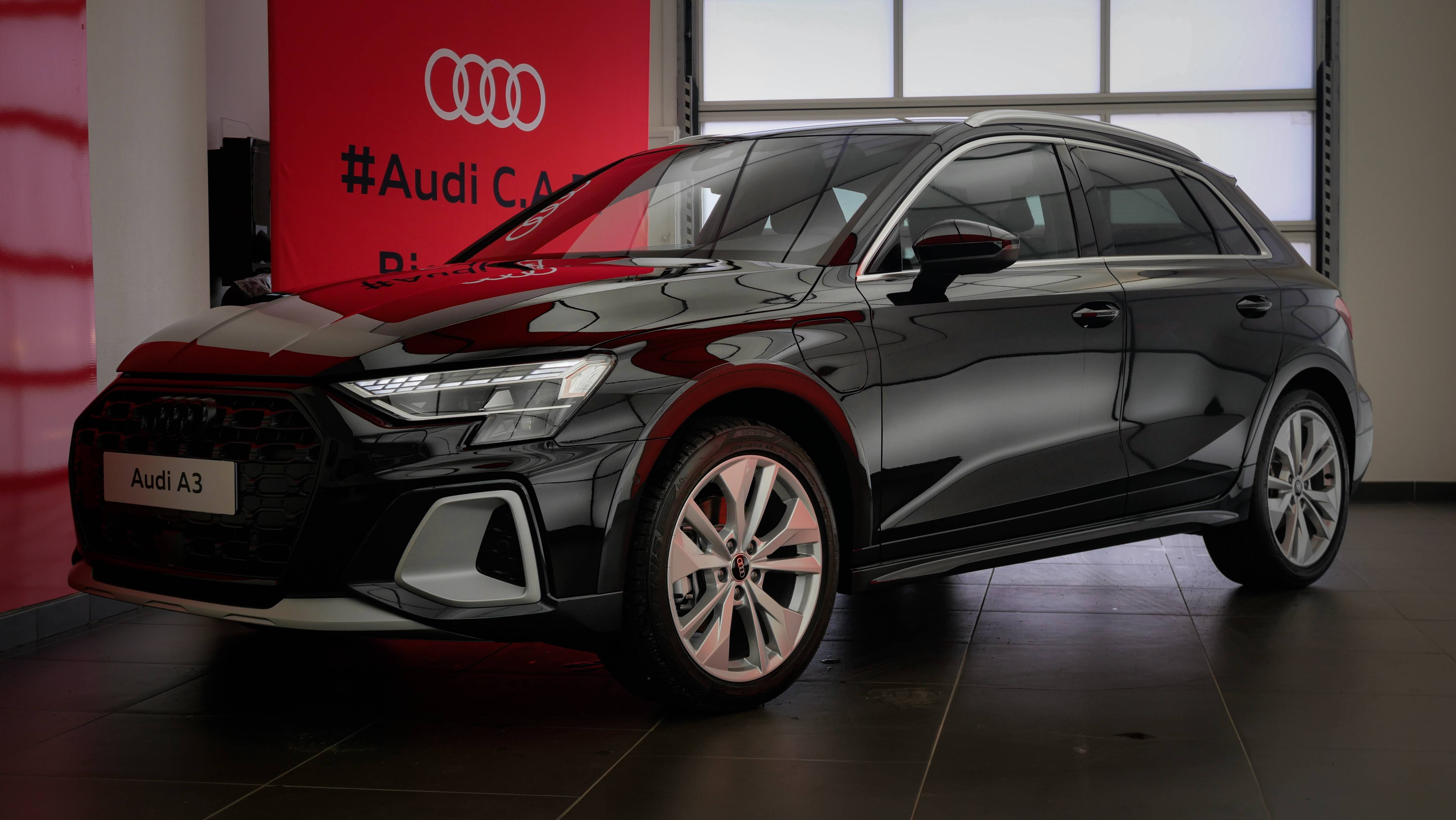 Occasion AUDI A3 PI ALLSTREET 40 TFSIE 204 S TRONIC 7 FINITION AVUS